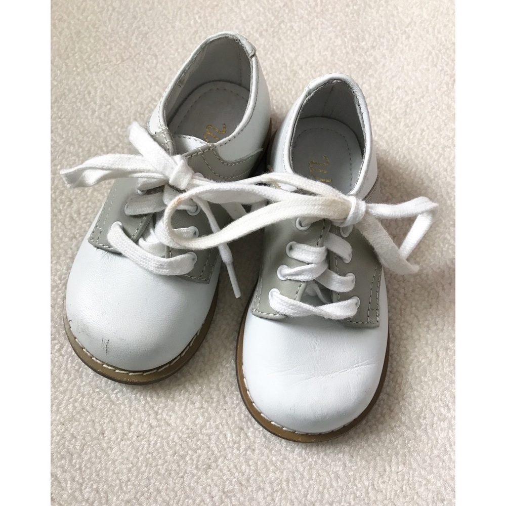 Willits Boys Saddle Oxfords sz. 5D